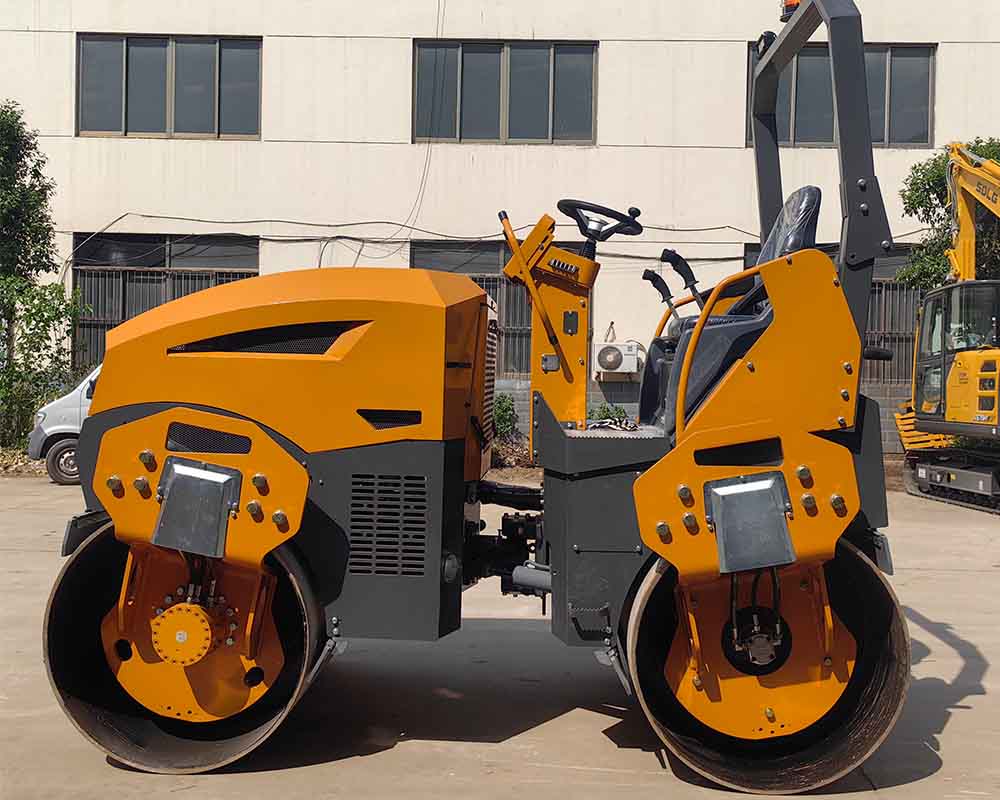 LICHMACH LC08 Road Roller