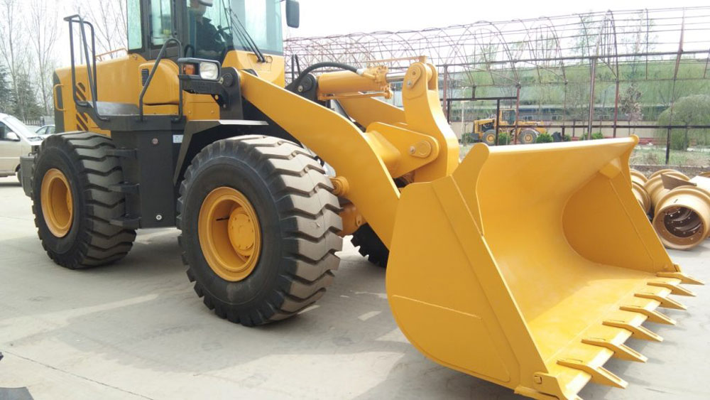 LICHMACH LC 655G Wheel Loader