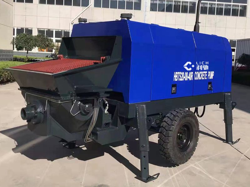 Diesel engine concrete pump