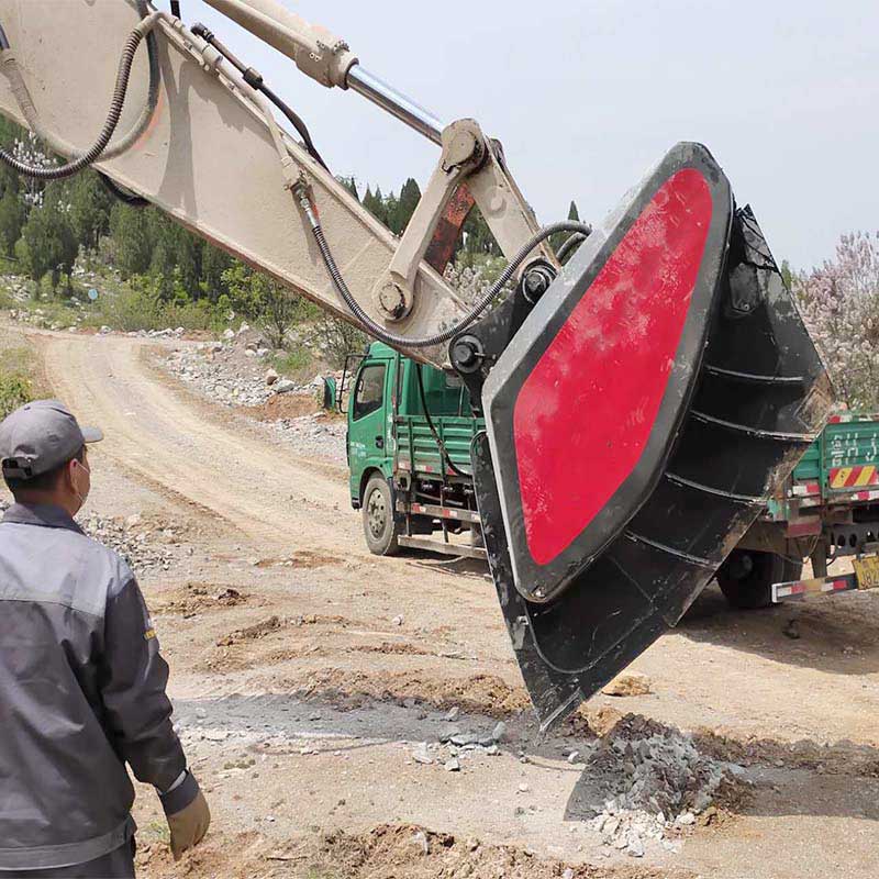 Crusher Bucket